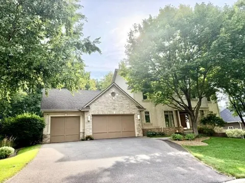 14817 Summit Oaks Drive