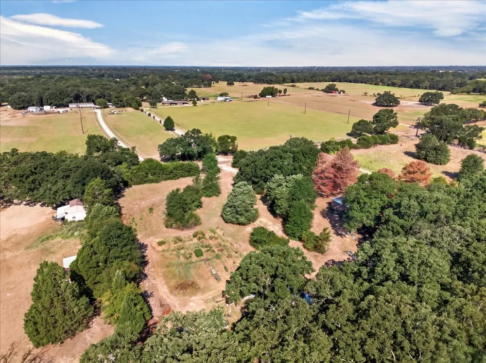 8112 CO RD 2813 Eustace, TX 75124