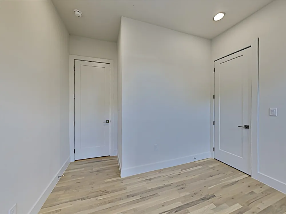 4633 Manett Street Dallas, TX 75204