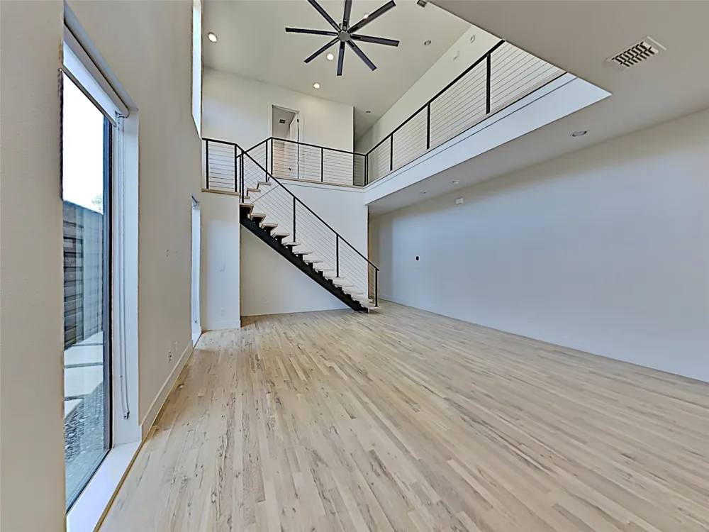 4633 Manett Street Dallas, TX 75204