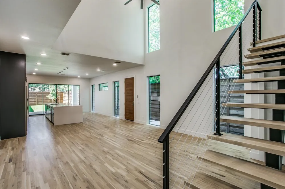 4633 Manett Street Dallas, TX 75204