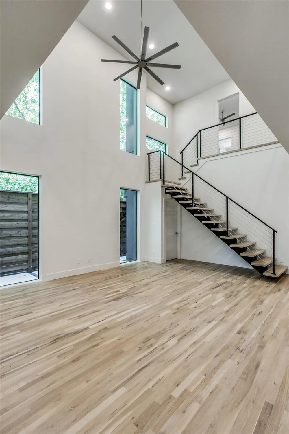 4633 Manett Street Dallas, TX 75204