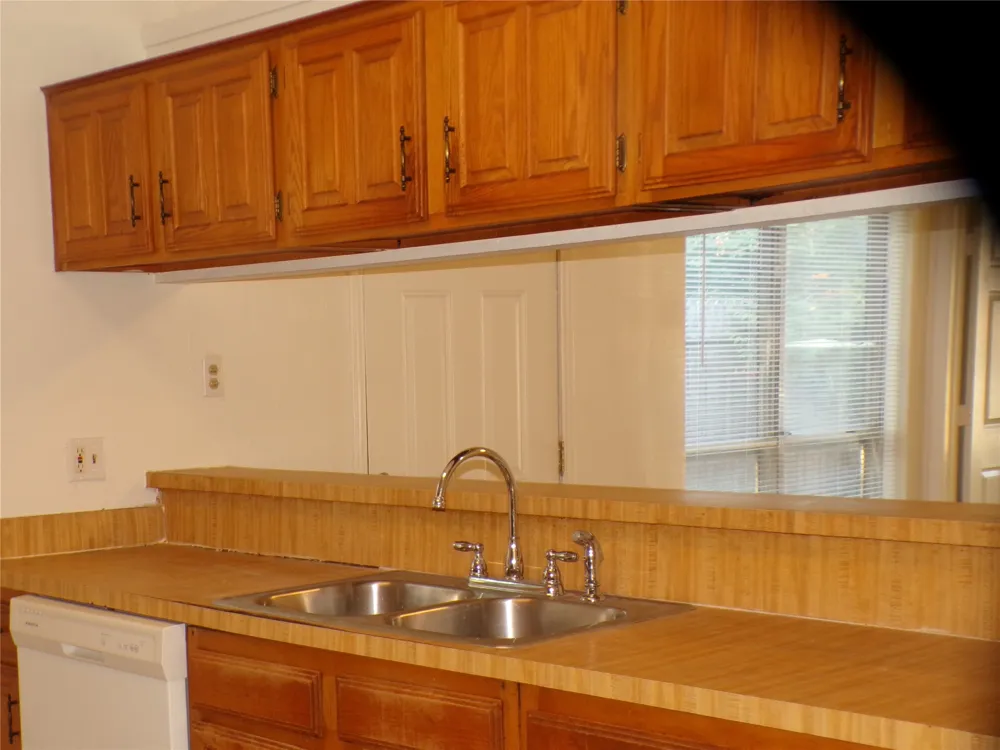 1464 Brook Meadow Circle Lancaster, TX 75134