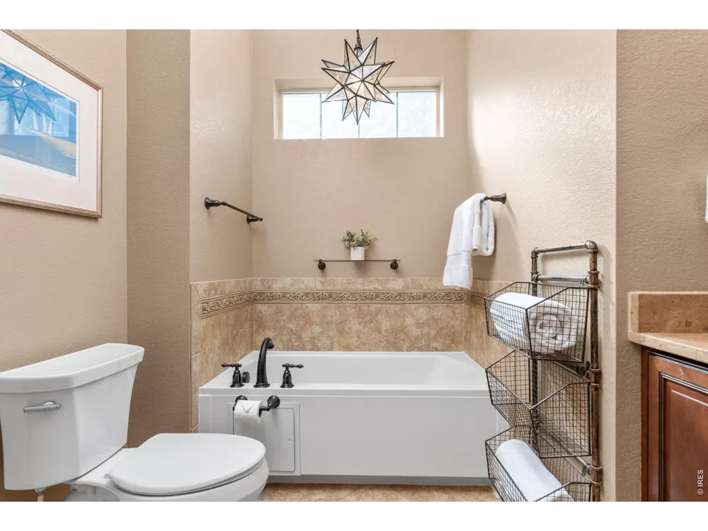 1806 Jules Lane Louisville, CO 80027