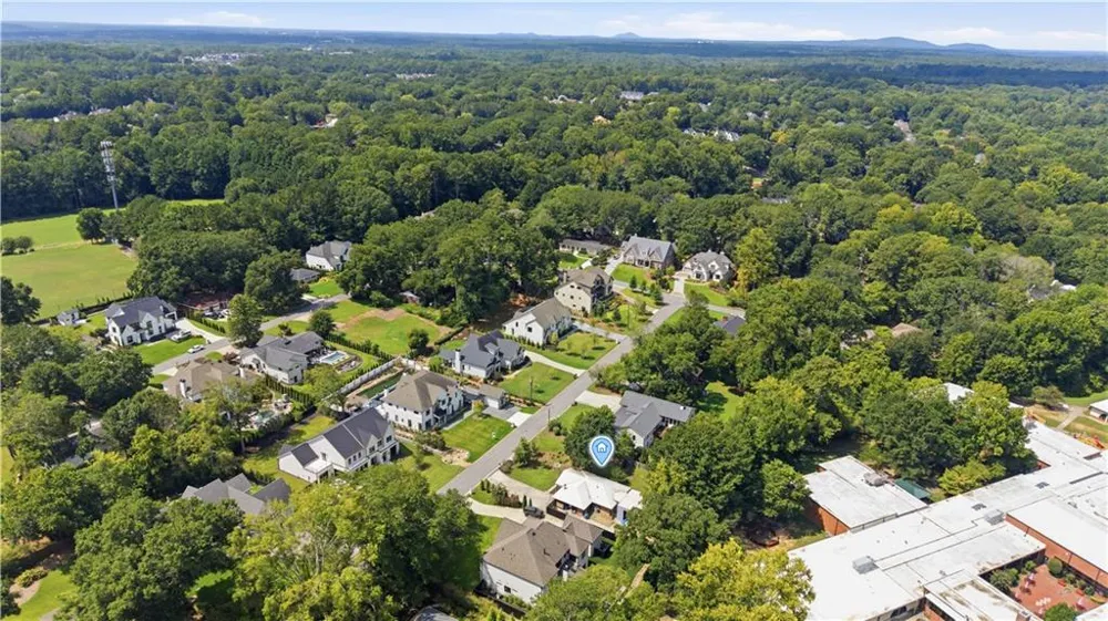 211 Brooke Drive Alpharetta, GA 30009
