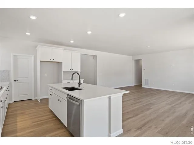 24376 E 35th Drive Aurora, CO 80019