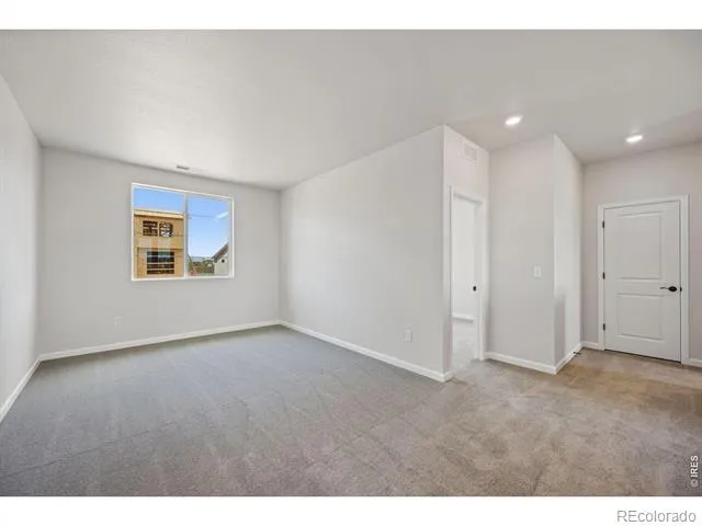 24376 E 35th Drive Aurora, CO 80019
