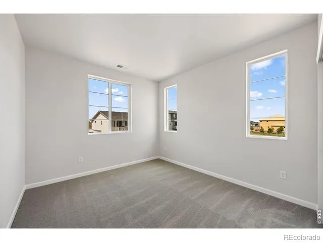 24376 E 35th Drive Aurora, CO 80019