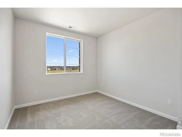 24376 E 35th Drive Aurora, CO 80019