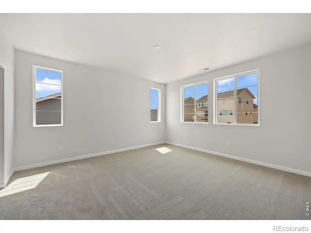 24376 E 35th Drive Aurora, CO 80019