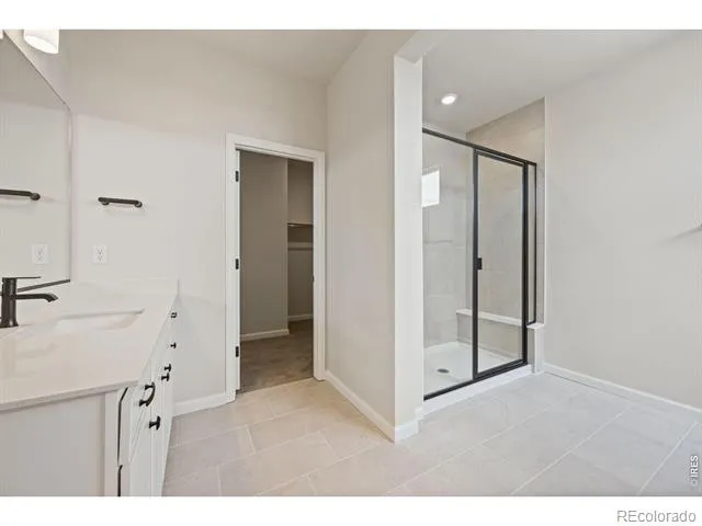 24376 E 35th Drive Aurora, CO 80019