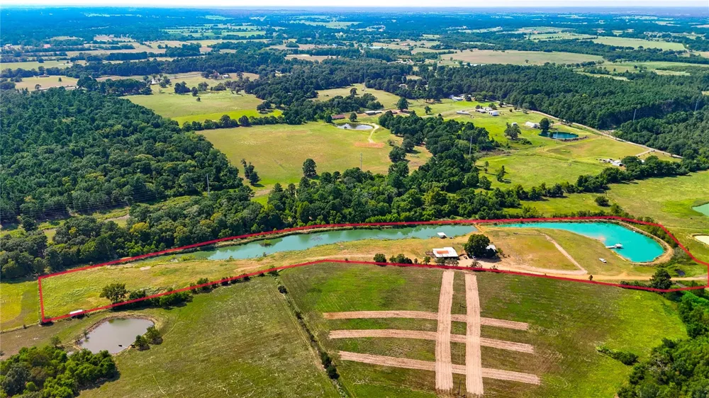 10802 County Road 203 Plantersville, TX 77363