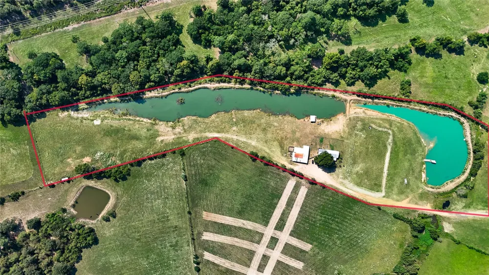 10802 County Road 203 Plantersville, TX 77363