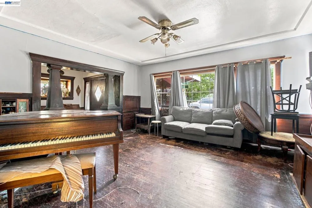 4621 Park Blvd Oakland, CA 94602