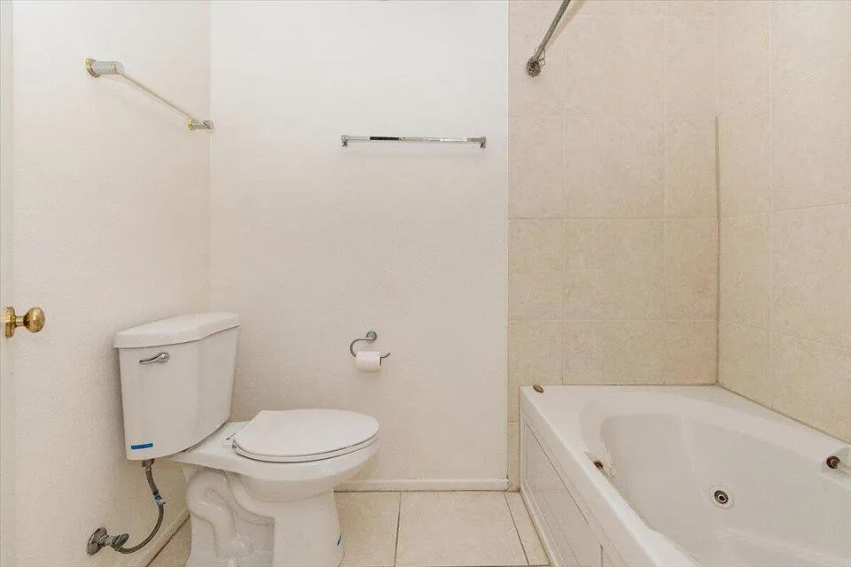 200 E Racquet Club Road #23 Palm Springs, CA 92262