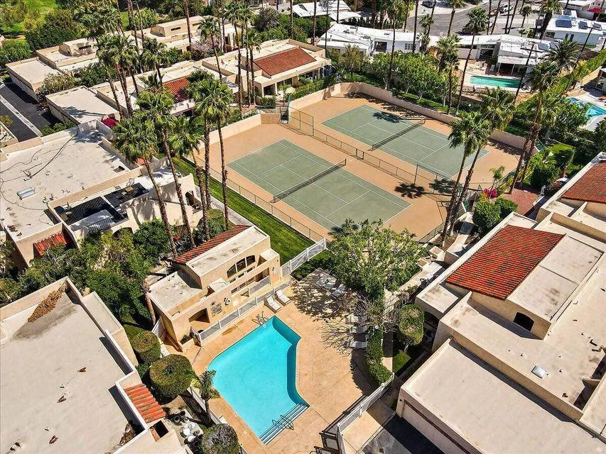 200 E Racquet Club Road #23 Palm Springs, CA 92262