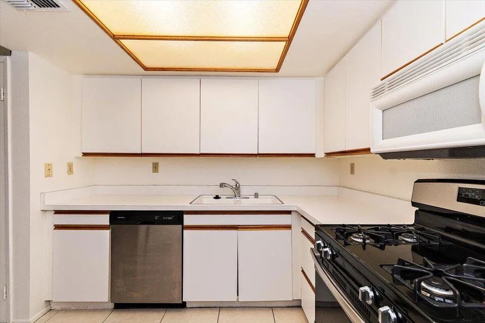 200 E Racquet Club Road #23 Palm Springs, CA 92262
