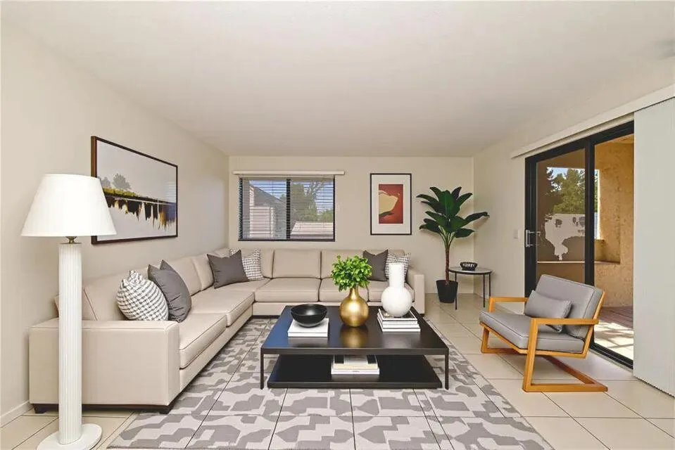 200 E Racquet Club Road #23 Palm Springs, CA 92262