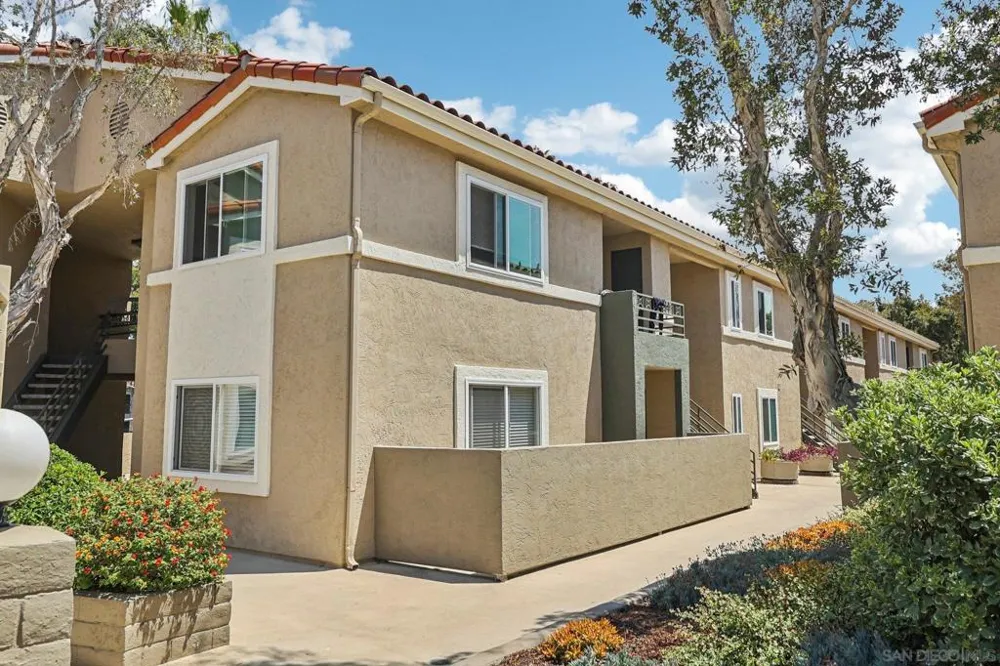 7565 Charmant Dr #505 San Diego, CA 92122