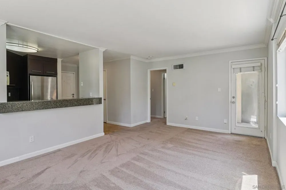 7565 Charmant Dr #505 San Diego, CA 92122