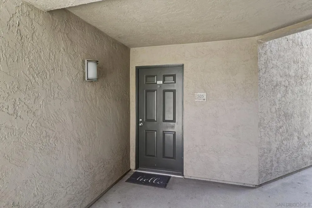 7565 Charmant Dr #505 San Diego, CA 92122