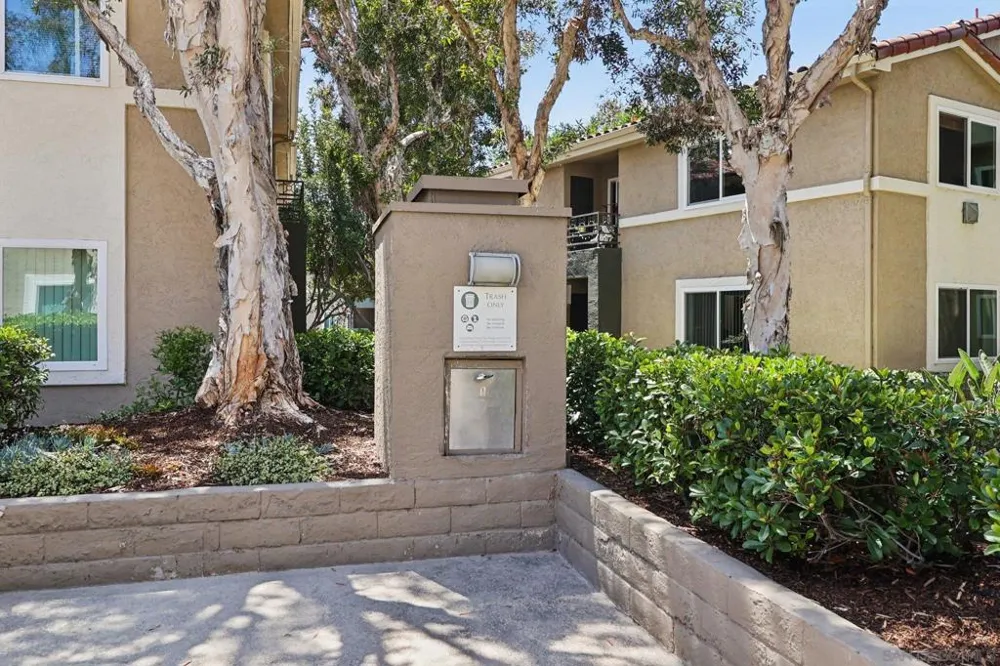 7565 Charmant Dr #505 San Diego, CA 92122