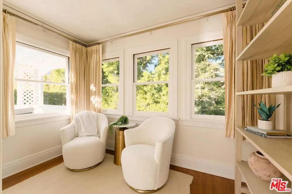 441 S Muirfield Road Los Angeles, CA 90020