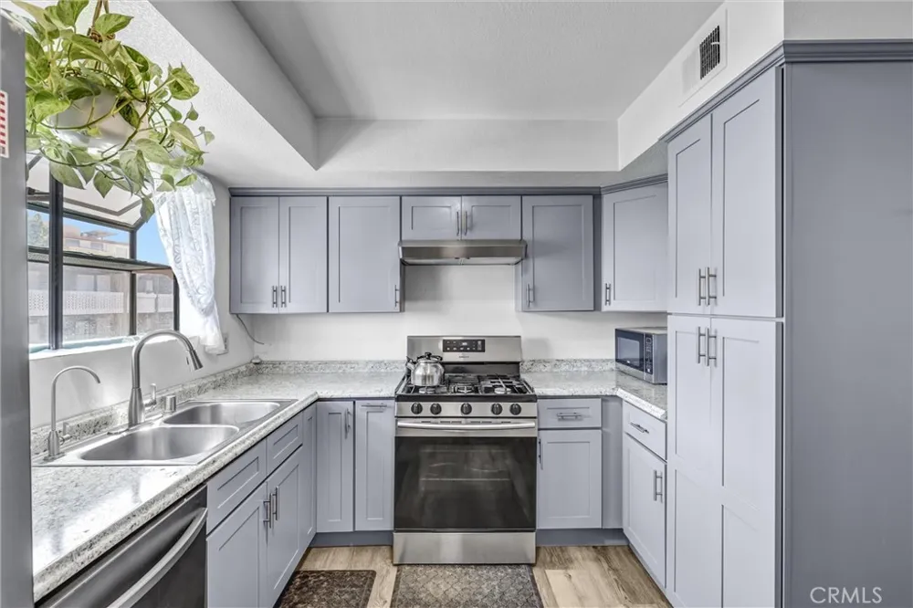 15404 Jackson Street #9 Midway City, CA 92655
