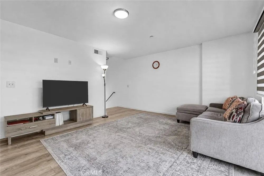 15404 Jackson Street #9 Midway City, CA 92655