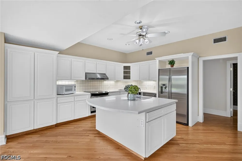 Winewood Court Fort Myers, FL 33919