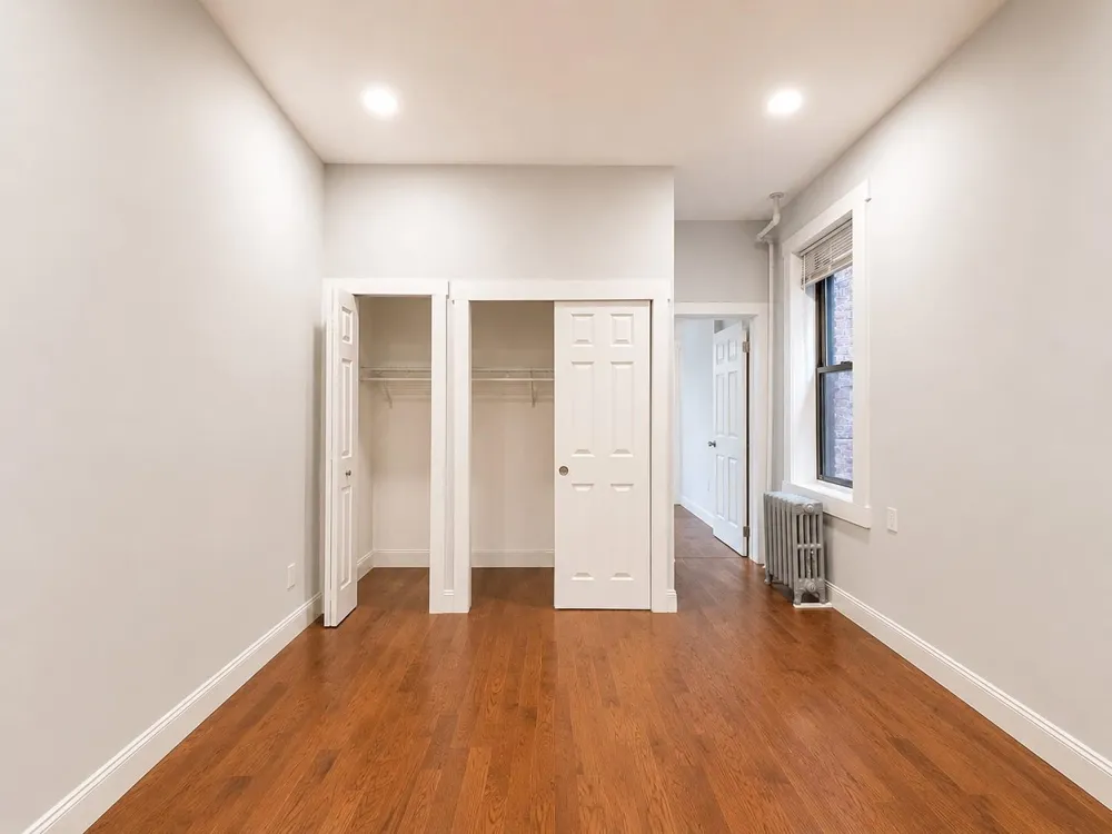 433 52ND ST West New York, NJ 07093