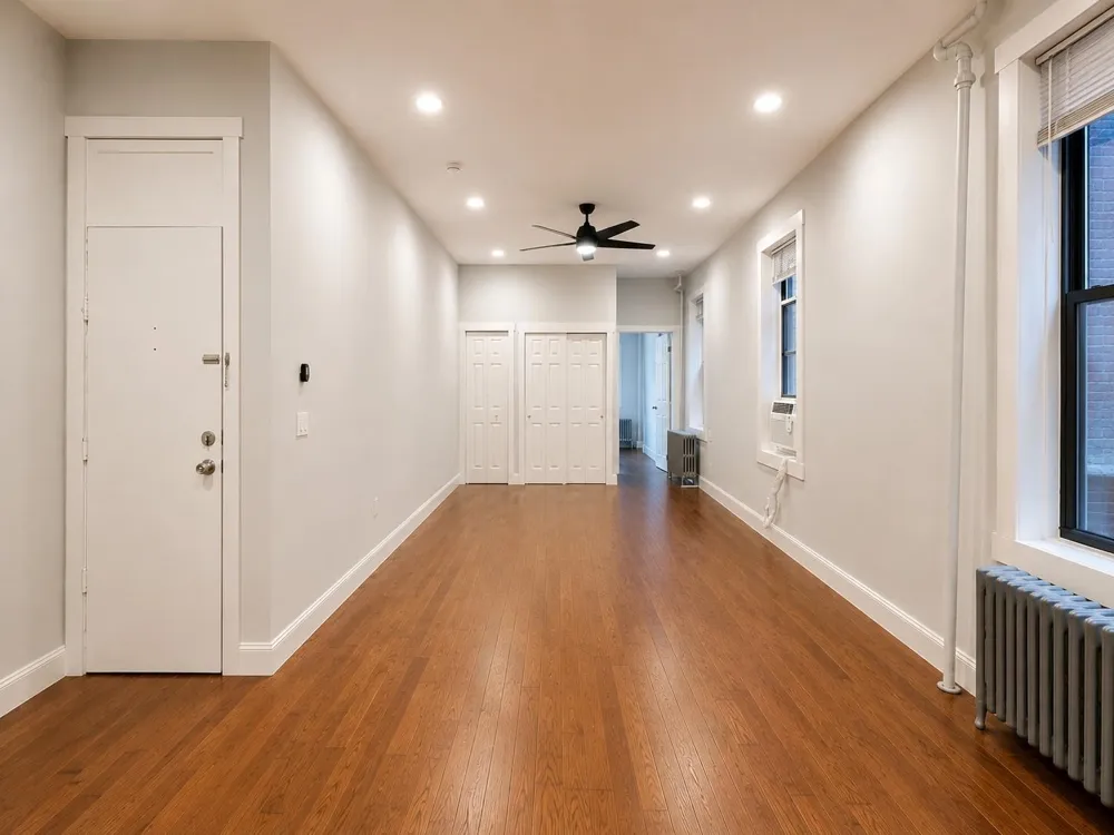 433 52ND ST West New York, NJ 07093