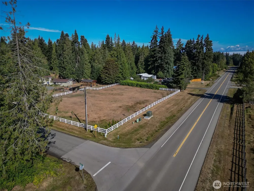50 Mapleton Way Port Angeles, WA 98363