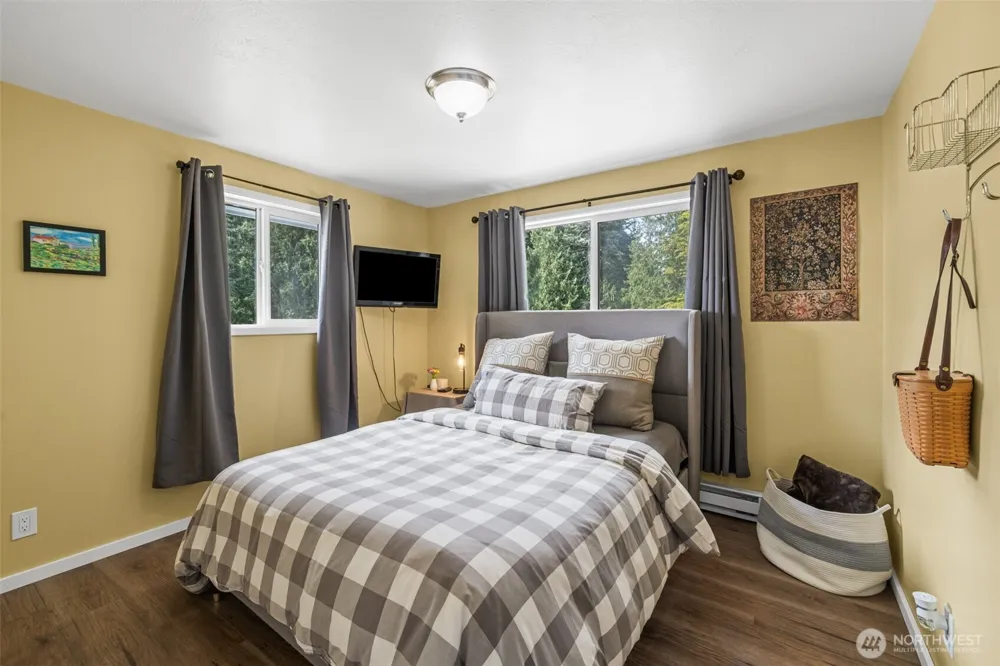 50 Mapleton Way Port Angeles, WA 98363