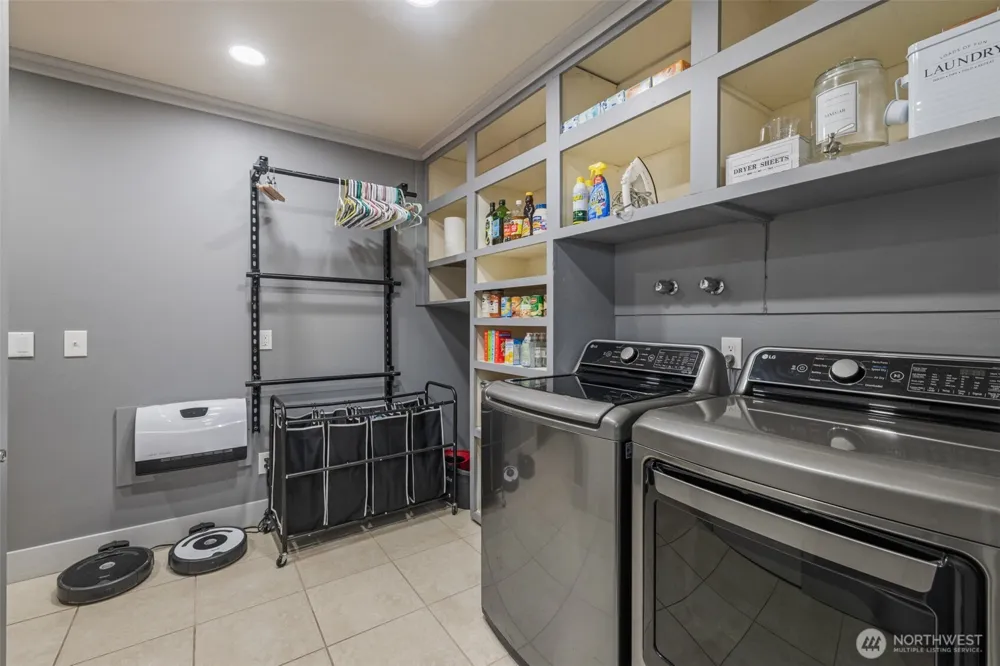 50 Mapleton Way Port Angeles, WA 98363