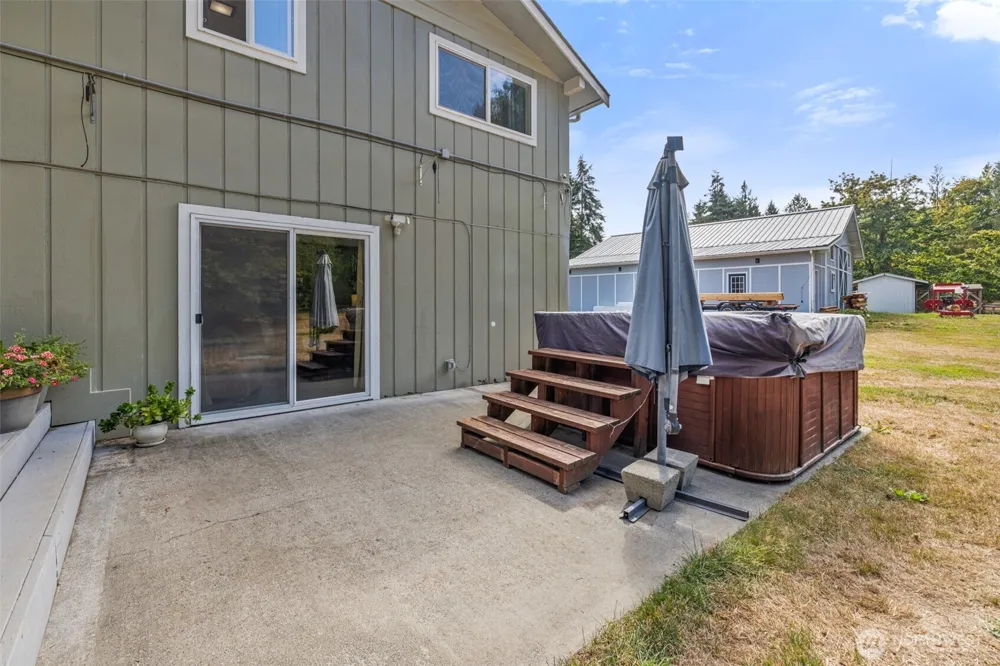 50 Mapleton Way Port Angeles, WA 98363