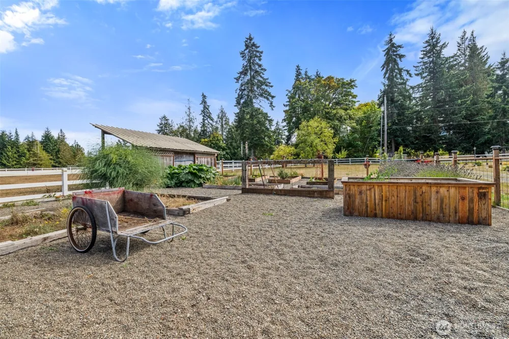 50 Mapleton Way Port Angeles, WA 98363