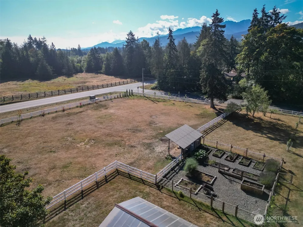 50 Mapleton Way Port Angeles, WA 98363