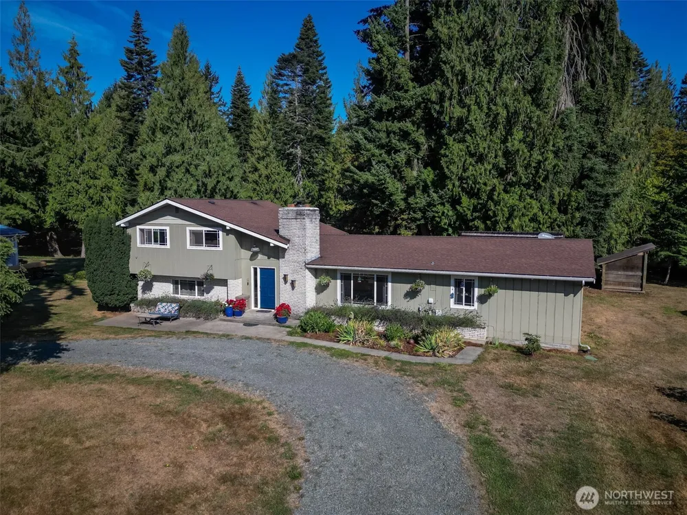 50 Mapleton Way Port Angeles, WA 98363