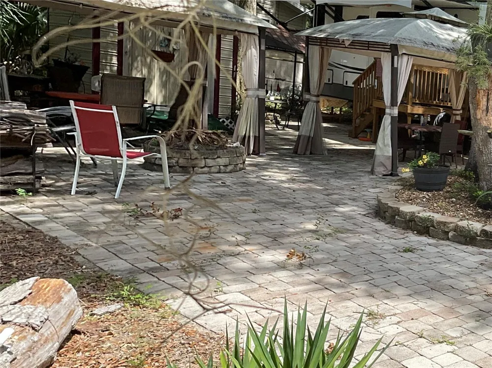 25191 NE 142ND PLACE Fort Mc Coy, FL 32134