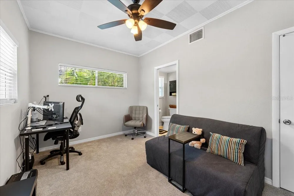 3528 FOSTER HILL DRIVE St Petersburg, FL 33704