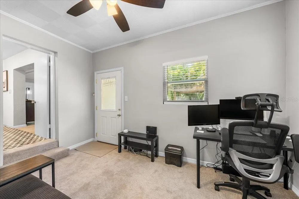 3528 FOSTER HILL DRIVE St Petersburg, FL 33704
