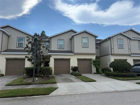 4951 WHITE SANDERLING COURT