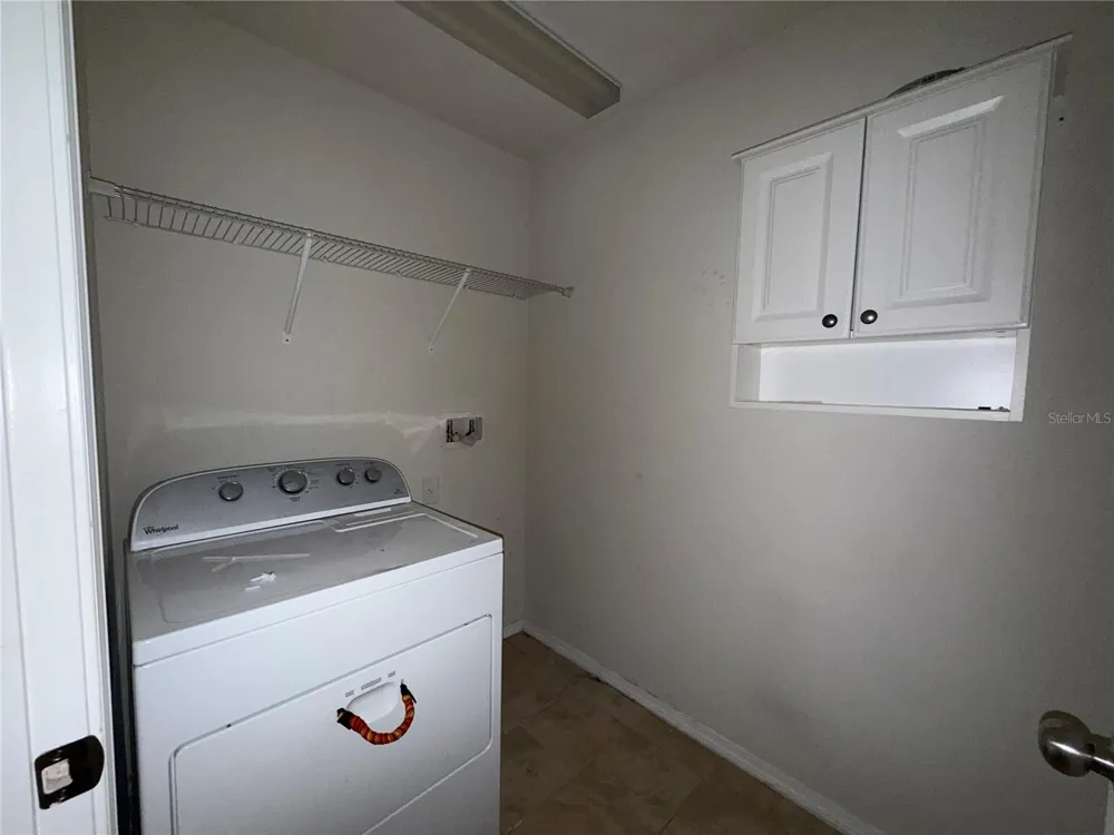 4951 WHITE SANDERLING COURT Tampa, FL 33619