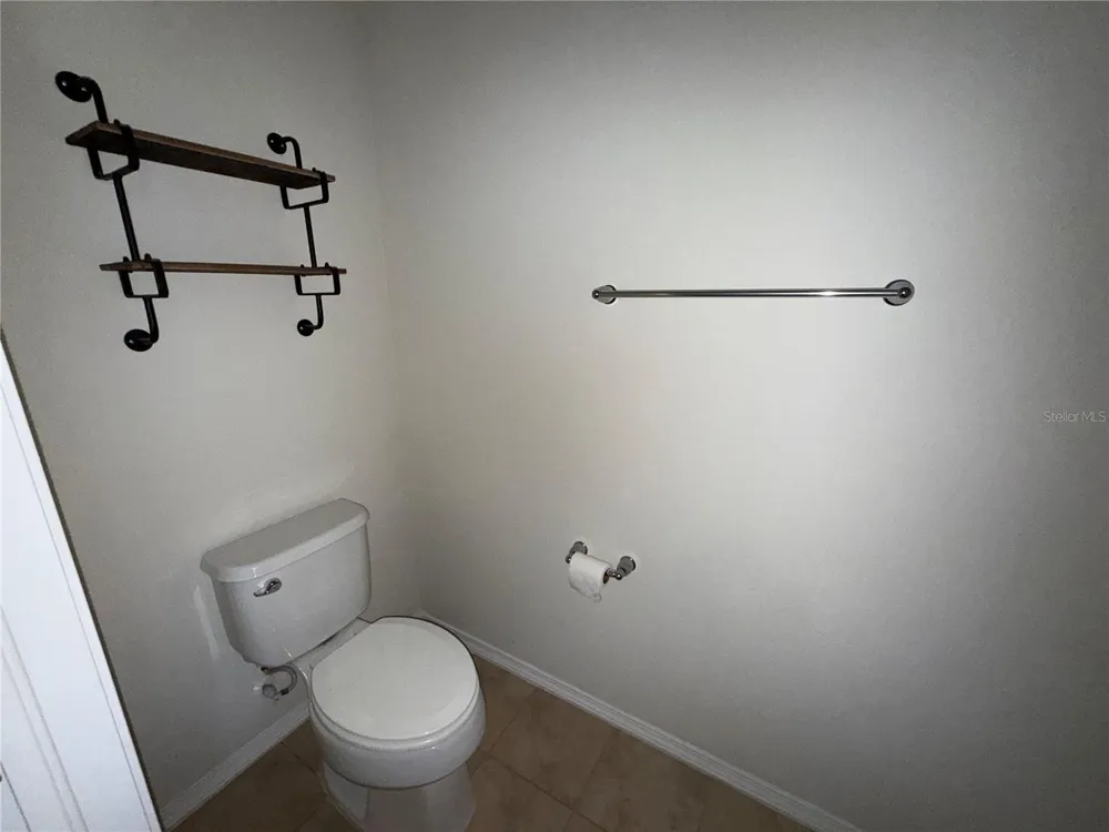 4951 WHITE SANDERLING COURT Tampa, FL 33619