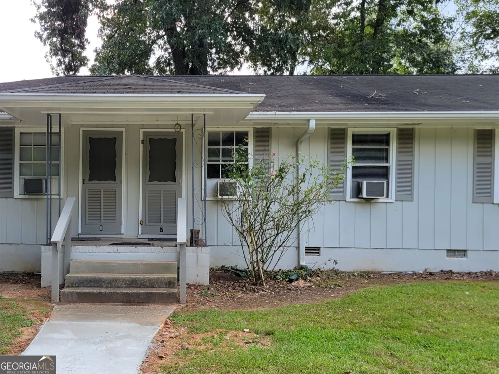 309 N Broad ST Winder, GA 30680