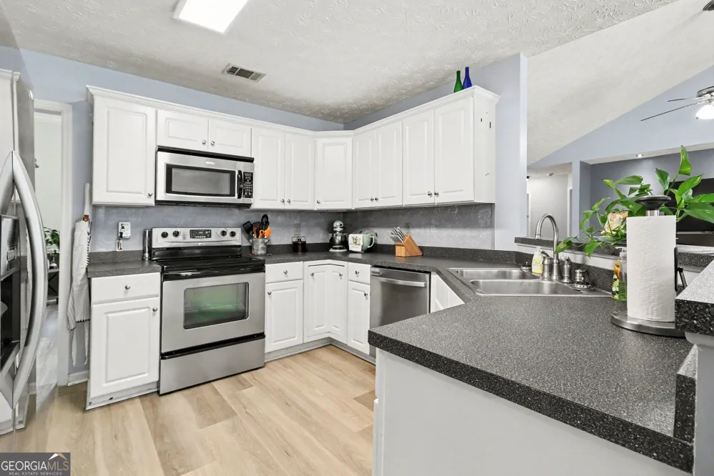 103 Madison CT LaGrange, GA 30240