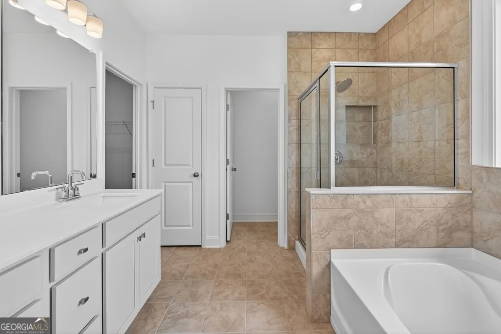 1683 Caldwell Bend LN Dacula, GA 30019