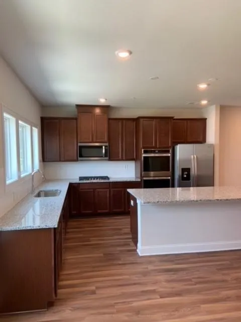 908 Sweetwater Grove Woodstock, GA 30188