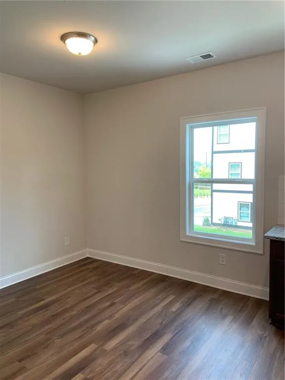 908 Sweetwater Grove Woodstock, GA 30188